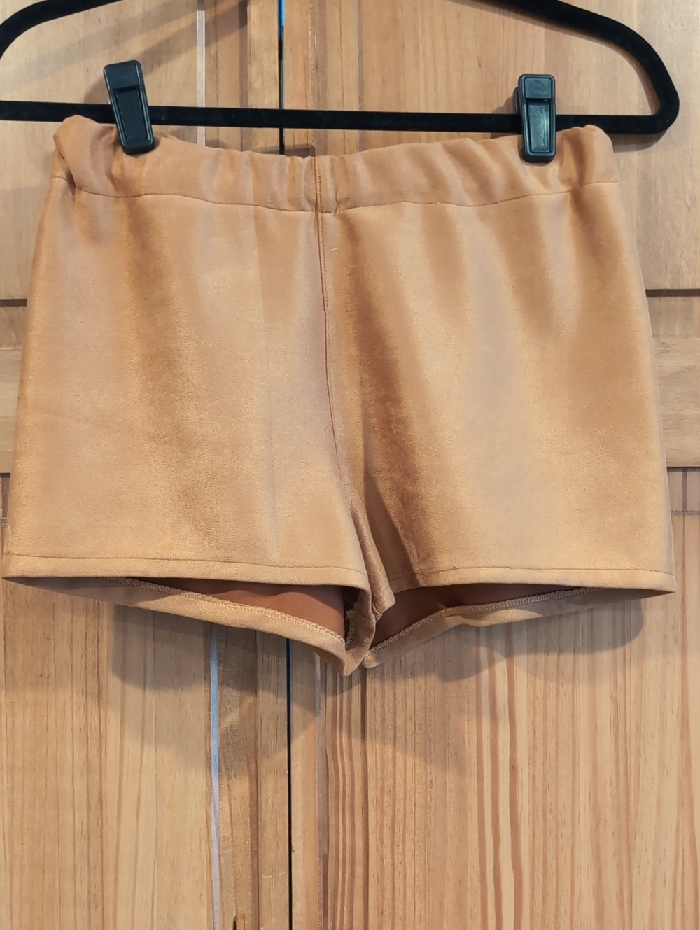 Suede-Look Women's Shorts in Camel